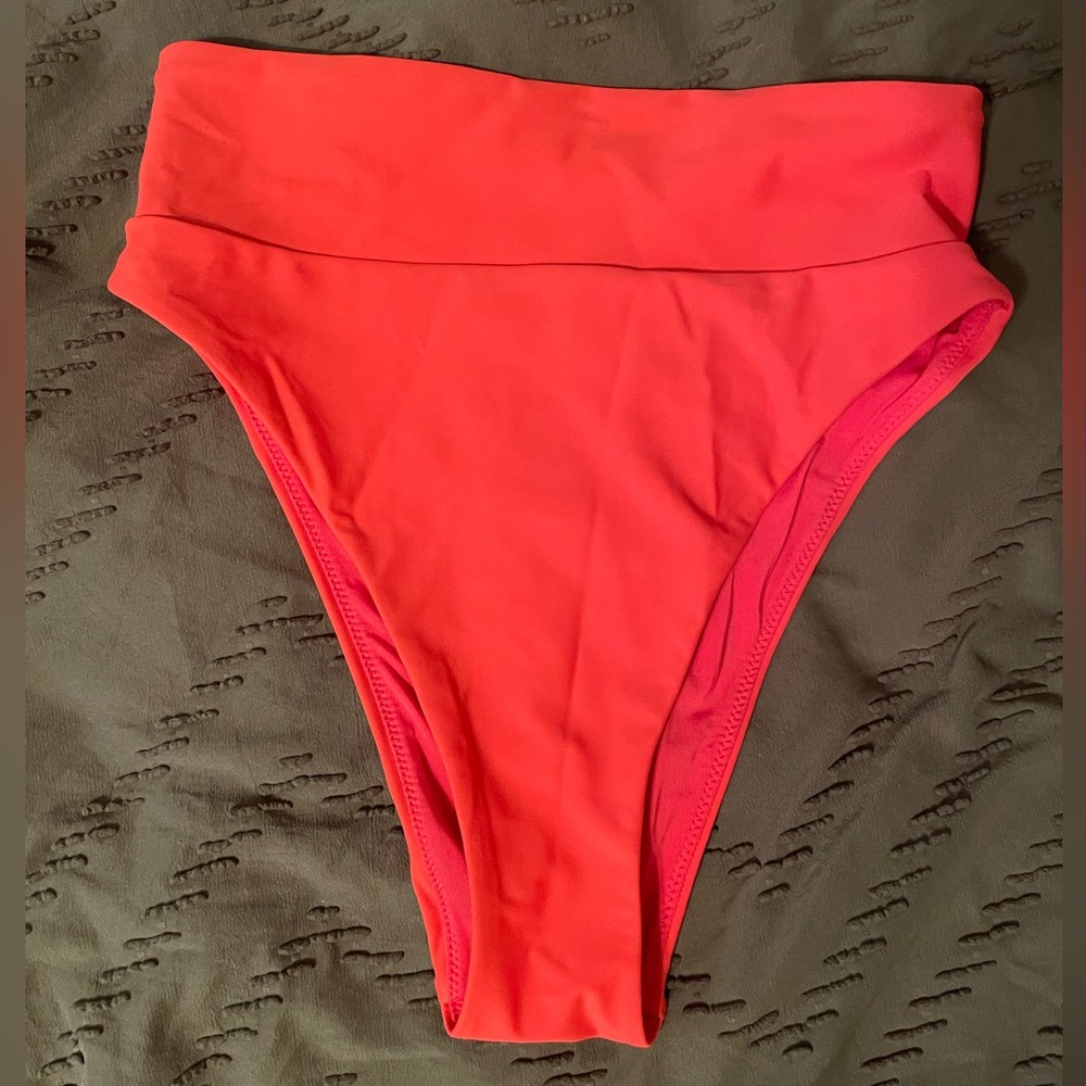 high waisted bikini bottom!